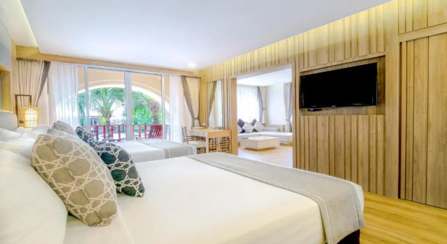 Номер семейный Phuket Graceland Resort and Spa