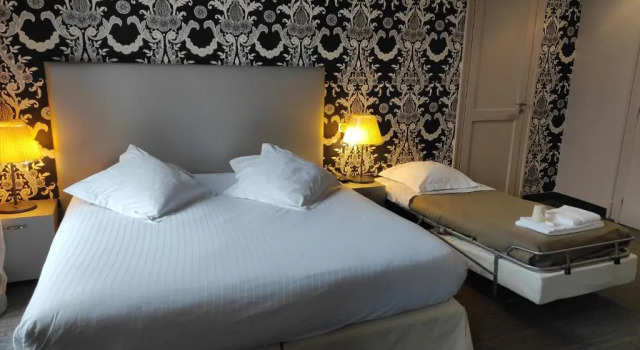 Номер Superior Hôtel de Paris