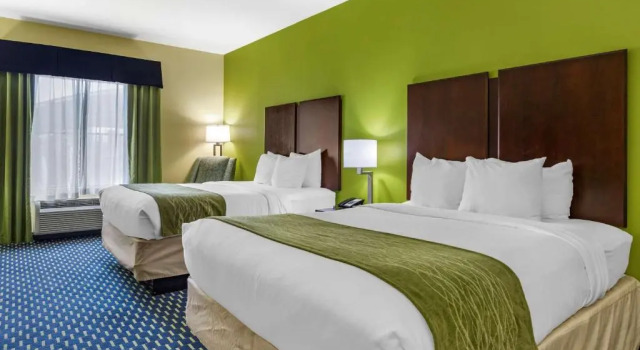 Номер Superior Comfort Inn Athens I - 75