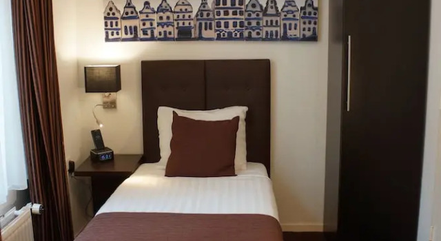 Номер Economy Hotel Nes Amsterdam