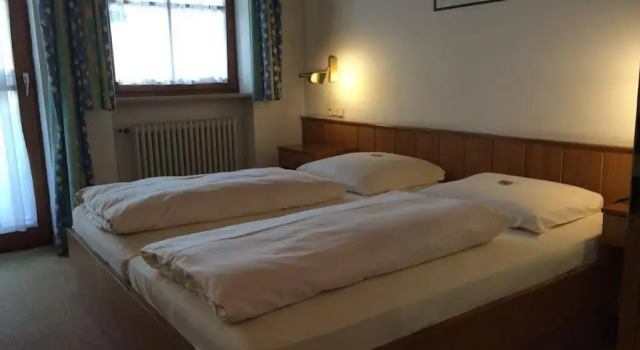 Hotel Neumayr