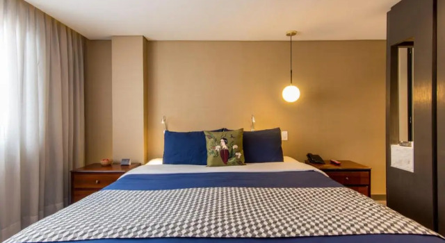 Полулюкс Hotel Regina