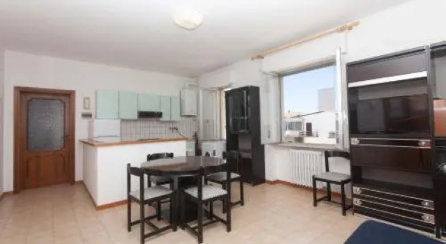 M177 - Marcelli, bilocale in centro e fronte mare, Rezervovat Hotel Marcelli 