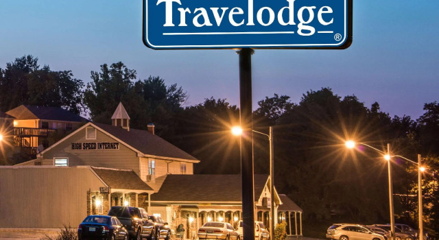 Номер Standard Travelodge by Wyndham Airport Platte City