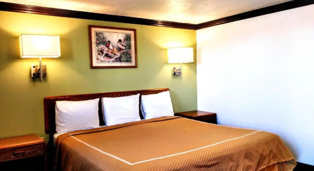Desert Inn, Buchen Sie Pension Van Horn Texas