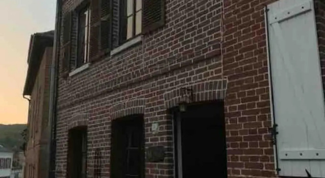 16 century house in beautiful Norman village, Book Hotel Lyons-la-Foret 
