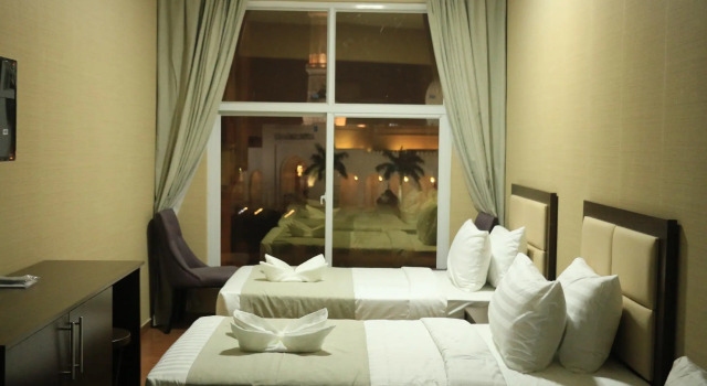 Номер Standard Alpha Suites Hotel
