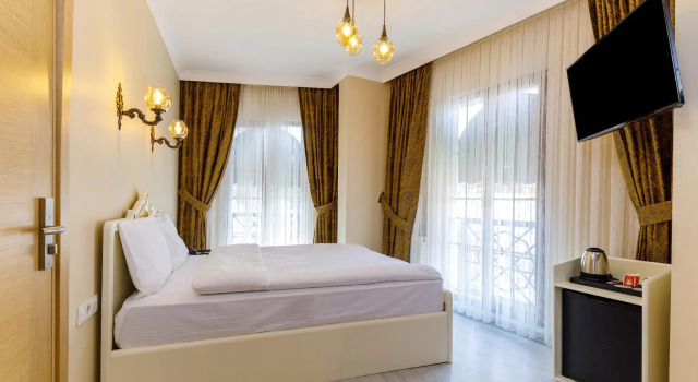 Трёхместный номер Germenicia Hotel