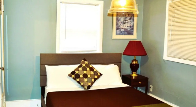 Gather Here 9br, 5BA Group