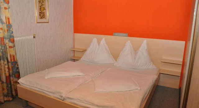 Haus Pillinger, Book Hotel Mondsee 