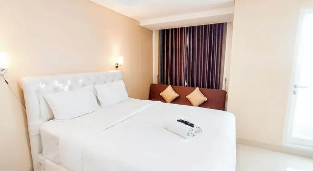 Stunning Studio with Strategic Location at Grand Sungkono Lagoon Apartment