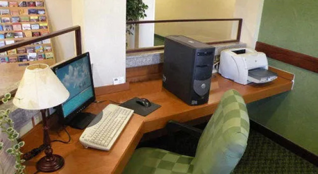 Fairfield Inn & Suites Indianapolis East, Забронировать Отель Warren Township Индианаполис