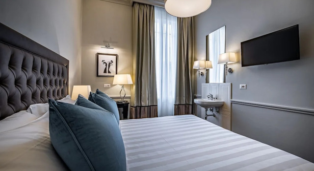 Двухместный номер Economy с балконом Hotel Ungherese Small Luxury Hotel