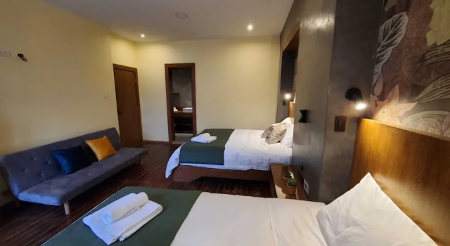 Superior- dobbelt værelse med altan Hotel Inti Quito