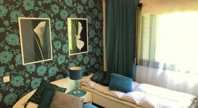 Raita House, Забронировать Отель Отели Савонлинна с парковкой, Парковка