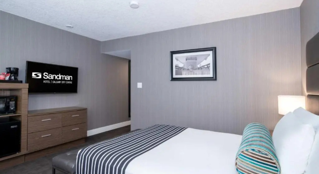 Двухместный номер Standard Sandman Signature Calgary Downtown Hotel