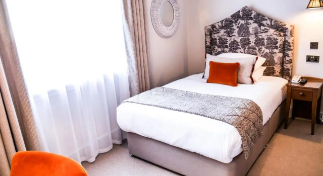 Номер Standard The Maids Head Hotel