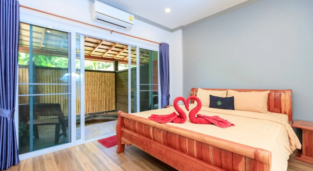 Двухместный номер Deluxe Saline Hot Spring Resort นำ้พุร้อนเค็ม รีสอร์ท