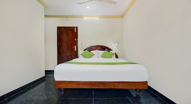 Номер Standard Itsy Hotels The Waters Edge Beach Resort