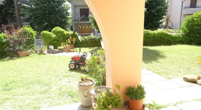Italy Home, Rezervovat Hotel San Costanzo 