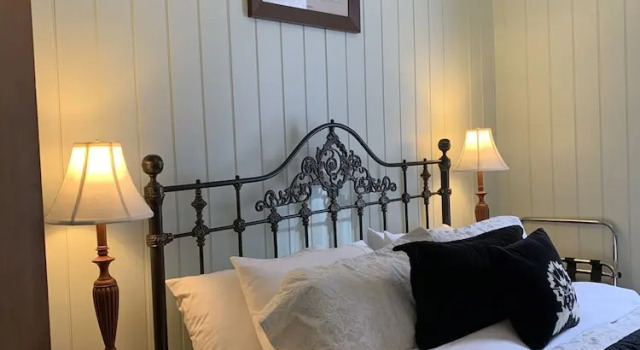 Апартаменты Superior c 1 комнатой с балконом Sennen House Boutique Accommodation
