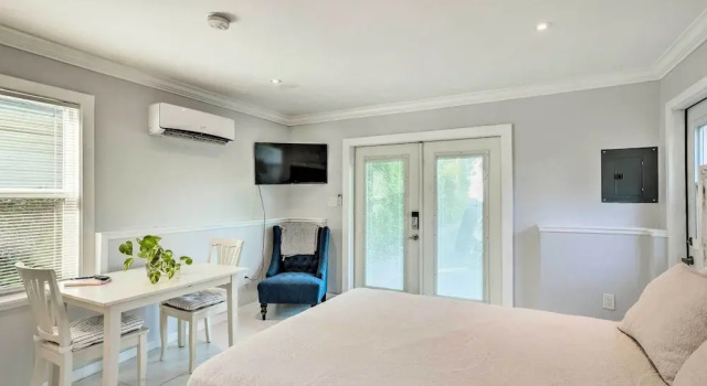 Cozy West Palm Beach Studio - 1/2 Mi to Ocean, Rezerwuj Hotel West Palm Beach Palm Beach County