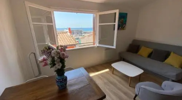 Les Gabians T3 Duplex 65m2 vue mer