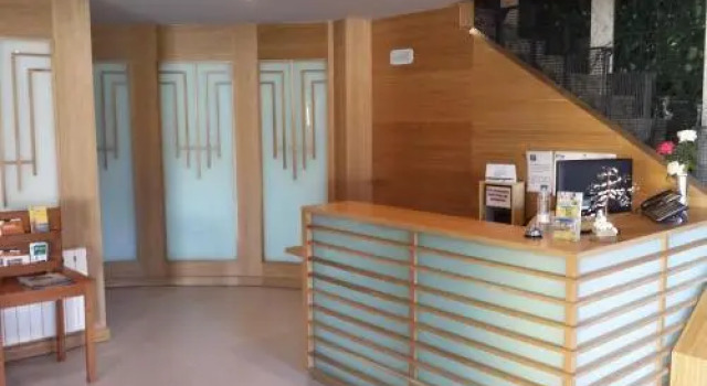 Hotel Sierra Las Villas, Забронировать Отель Отели Вильякаррильо с парковкой, Парковка