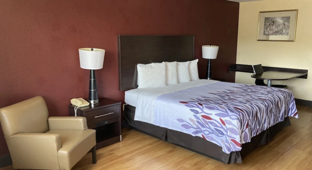 Red Roof Inn & Suites Cleveland, Buchen Sie Hotel Cleveland Georgia