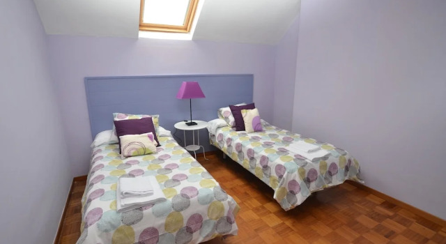 Apartamentos Cantabria - Ref. 5905, Rezerwuj Apartament Hotele w Kantabria z parkingiem, Parking