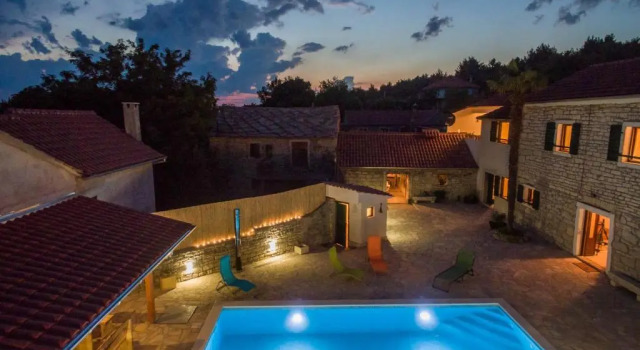 Вилла Villa Petrovi Dvori ZadarVillas