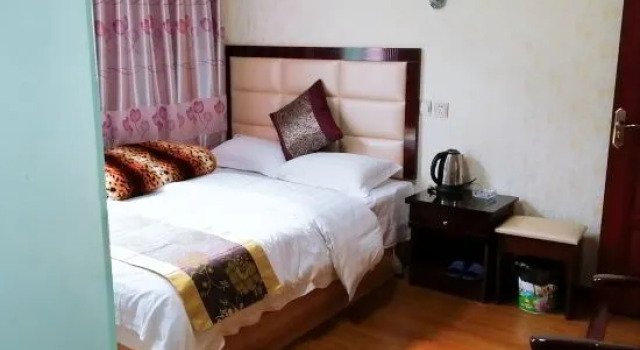 Люкс Deluxe Hailuogou Yang Bailao Jinyinshan Homestay