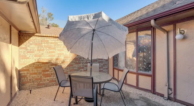 Апартаменты 5 Mi to UT Dallas: Family-friendly Duplex w/ Patio