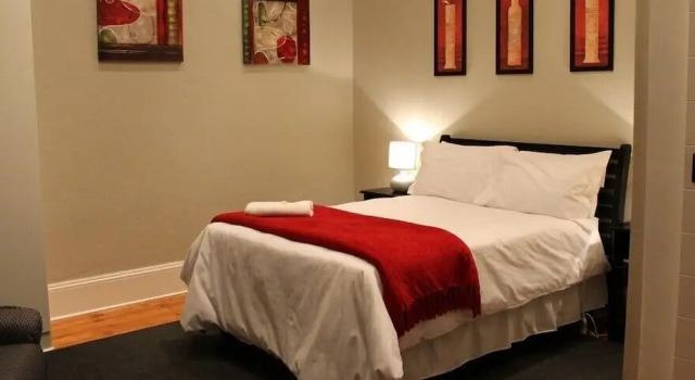 Номер Comfort Tranquil House B&B 10 Berry St