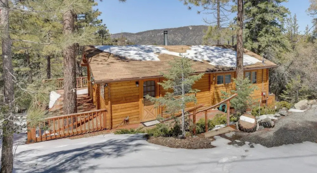 Коттедж Pine Mountain Club Cabin Rental w/ Pool Access!