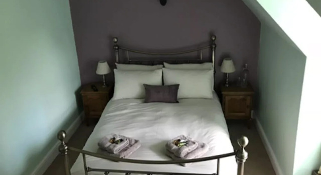 Black Jack's Mill, Rezervați Hotel Harefield Londra Mare