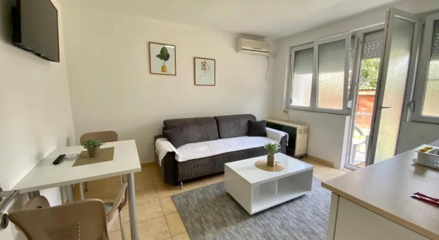 Central DELUXE Apartment