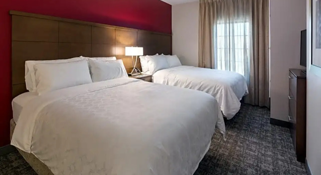 Четырёхместный люкс c 1 комнатой Staybridge Suites - Phoenix - Biltmore Area by IHG