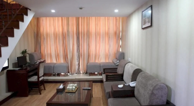 Ji Hotel Hangzhou Binjiang Jiangling Road Metro Station