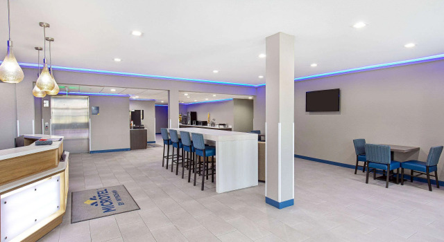 Microtel Inn & Suites by Wyndham Manchester