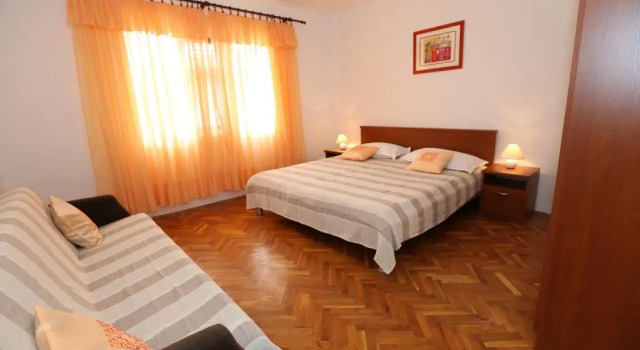 Apartment Vinka, Забронировать Апартаменты/квартира Башка остров Крк, рядом с Пляж Башка