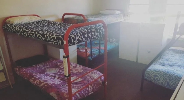 Planet Inn Backpackers, Забронировать Отель Отели Перта с парковкой, рядом с Hancock Prospecting, Парковка