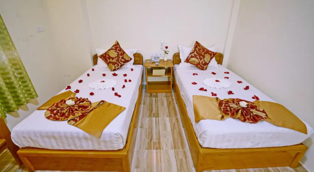 Superior Twin room Moon Light Hotel