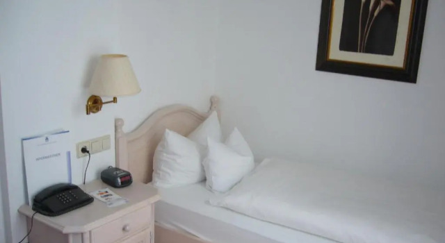 Одноместный номер Comfort Flair Hotel Vier Jahreszeiten