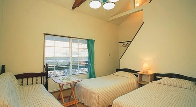 Shirakaba Sunshine Lodge