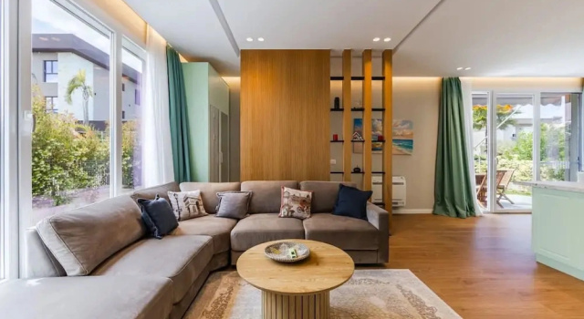 Garden Breeze Stay Villa 1 - Gala Residence by PikHost, Забронировать Вилла Виллы Дурреса, Вилла