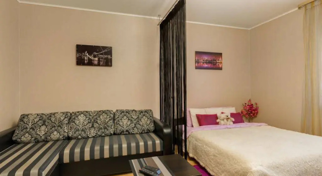 Apartment in Cottage With Sauna, 预订 公寓 Zavodskoy District 明斯克