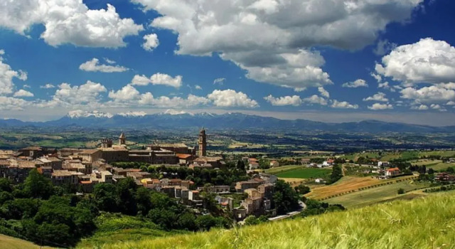Marche Hills, Rezervovat Hotel  