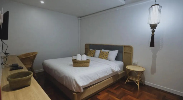Matou Hostel and Cafe, Забронировать Хостел Отели Южного Таиланда с парковкой, Парковка