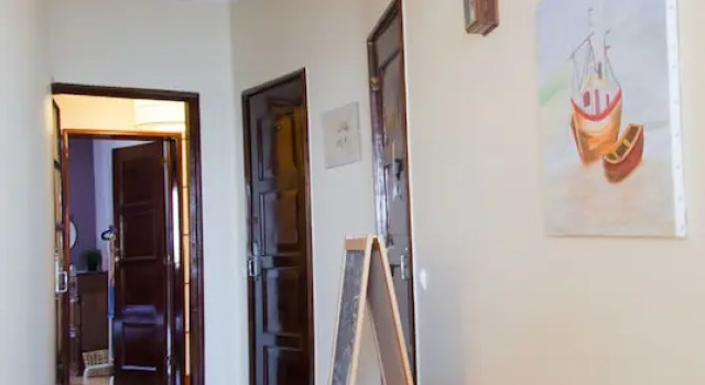 Alfama 3B Balby's Bed&Breakfast, Забронировать Отель Отели Лиссабона с парковкой, рядом с Музей Teatro Romano, Парковка